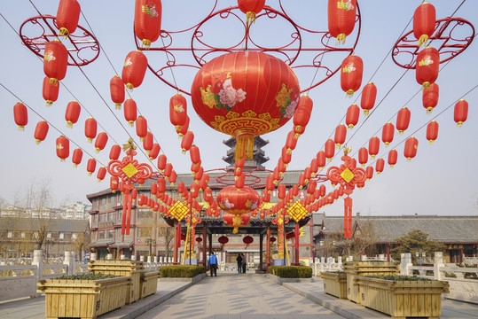 大紅燈籠