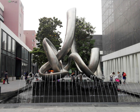 金屬雕塑