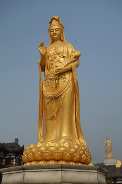 觀音雕像