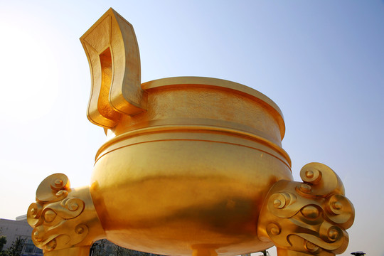 巨鼎