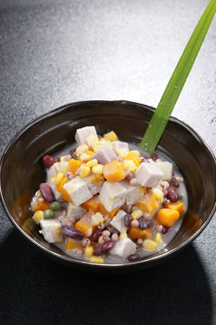 五谷養(yǎng)生菜