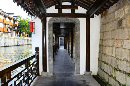 秦淮河畔