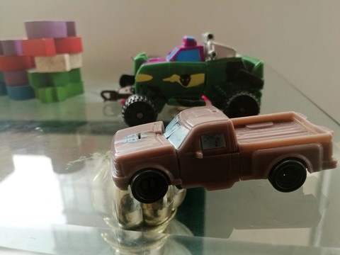 玩具車