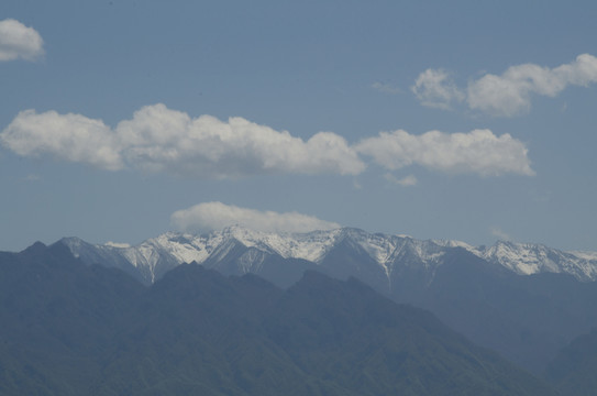 太白山 六月 積雪