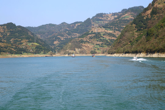 山水畫廊新安江