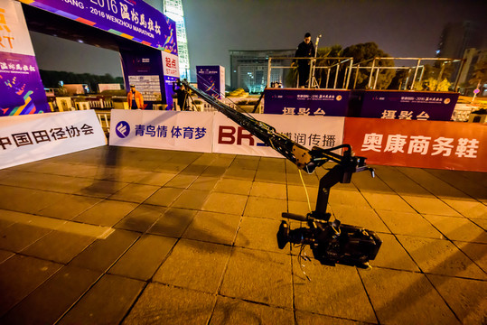 溫馬前夜