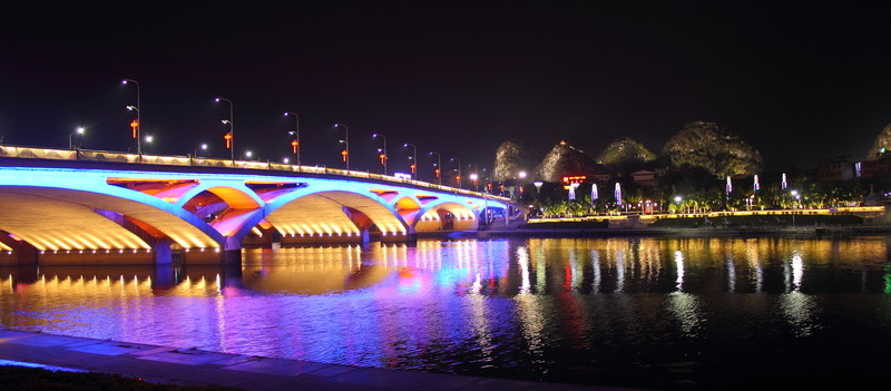 解放橋夜景