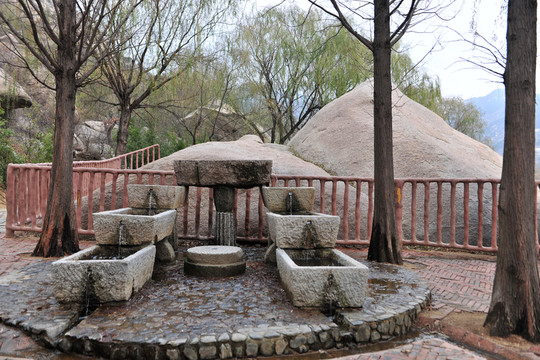 人造水景觀 親水體驗(yàn)