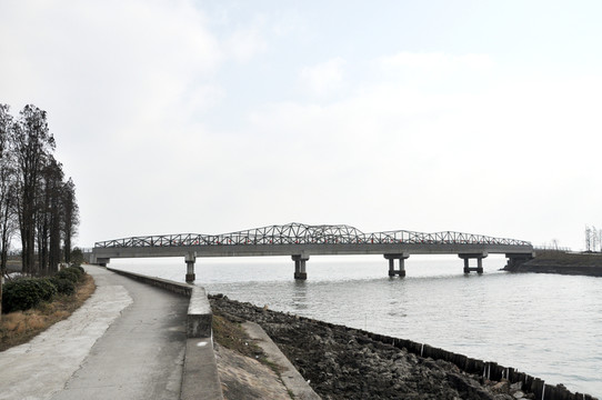鐵橋