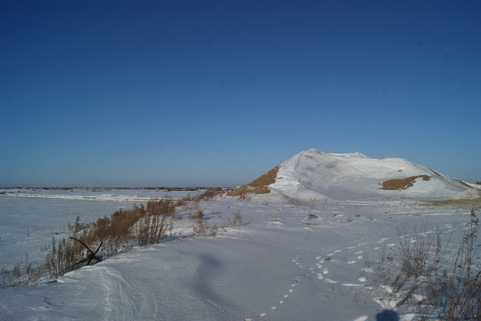 冰天雪地 雪地