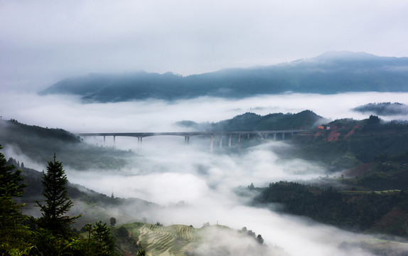 天路