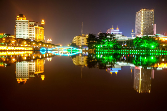 南通濠河風(fēng)景區(qū)夜景