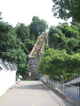 江南長(zhǎng)城