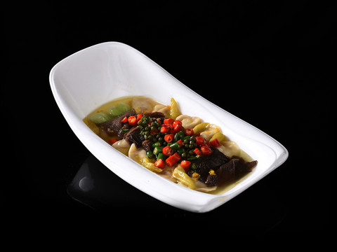 水餃毛肚