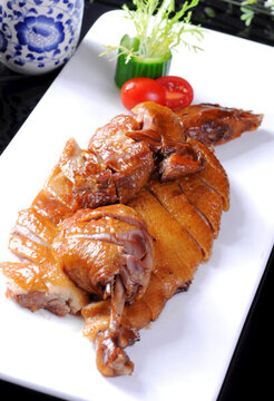 柏香風(fēng)味鴨