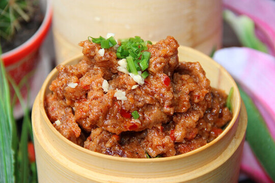 圓籠粉蒸肉