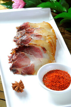 白切巴山臘肉