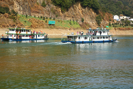 新安江旅游 游船
