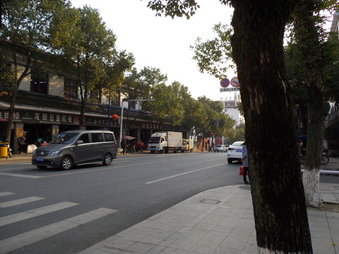 縣城街頭