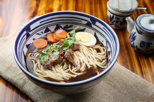 牛肉面