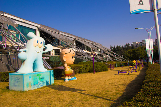 上海浦東游泳館