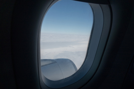 飛機(jī)窗口