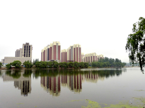 河岸建筑