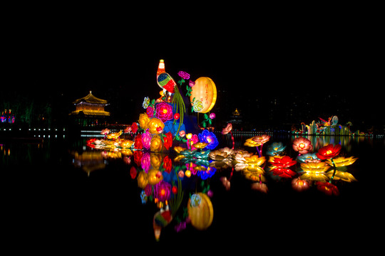 大唐芙蓉園新春燈會(huì) 錦上添花