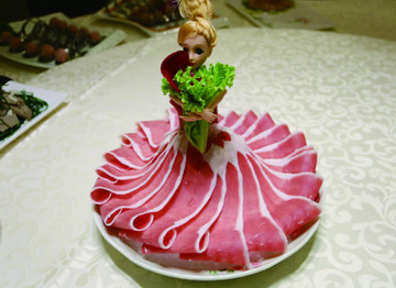 芭比牛肉