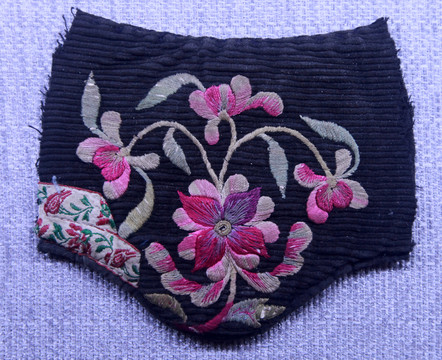 民間藝術(shù)繡花