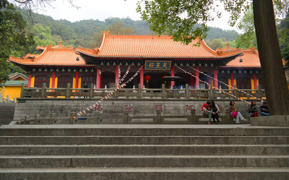 圭峰山天王殿