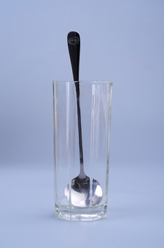 玻璃杯 勺子