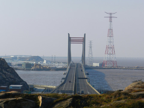 東海大橋