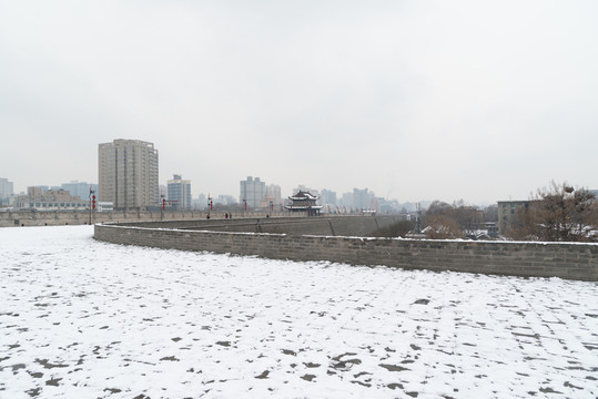 西安古城墻雪景