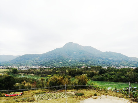 陸河河田縣城 火山嶂風景