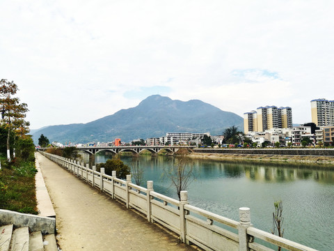 陸河河田縣城 火山嶂風(fēng)景