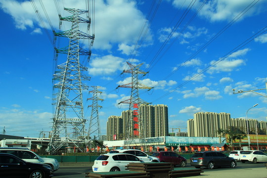 高壓線