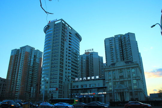 北汽新能源建筑