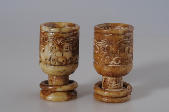 戰(zhàn)國玉杯 活環(huán)玉杯