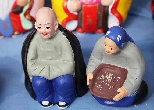 彩塑制品老夫妻
