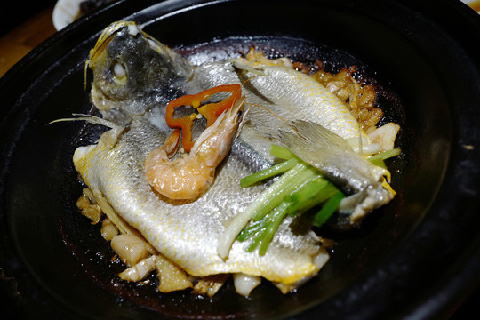 蔥香黃魚