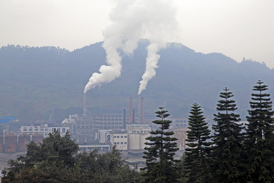 工厂排放