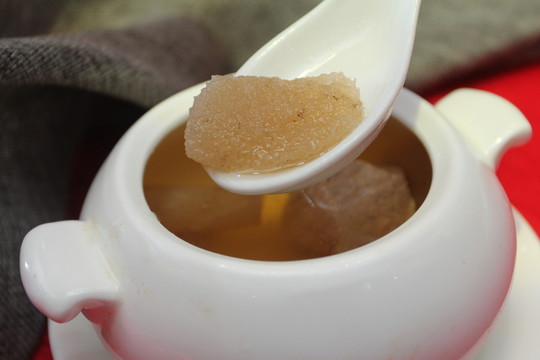 竹笙干貝湯