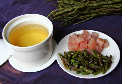 煲湯