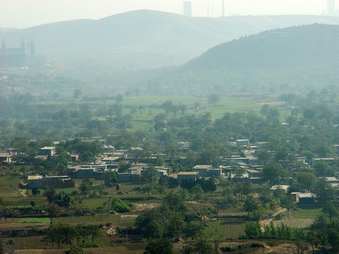 遠(yuǎn)眺 小山村