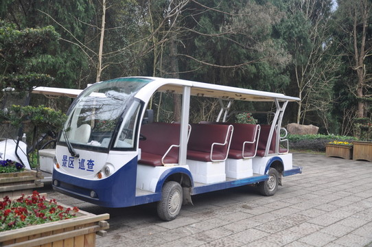 接駁車