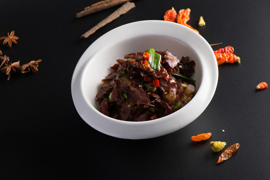 下酒臘牛肉
