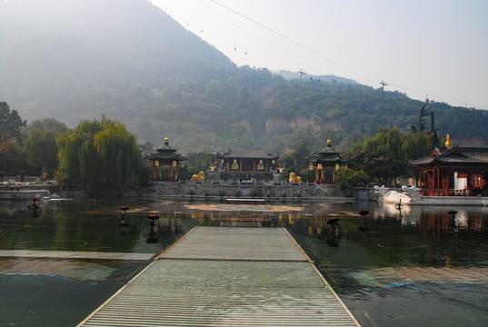 華清池