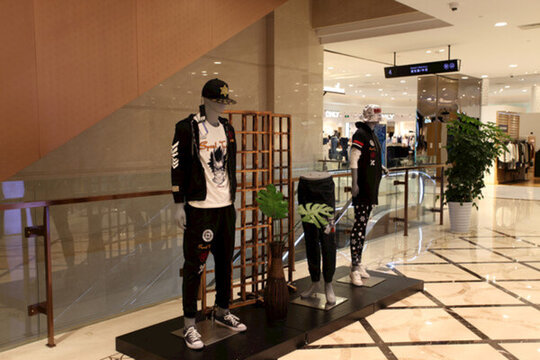 服裝專賣店 女裝專賣店