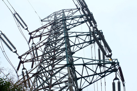 電線塔